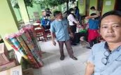 SMP Negeri 12 Makassar Bantu Korban Gempa di Sulbar